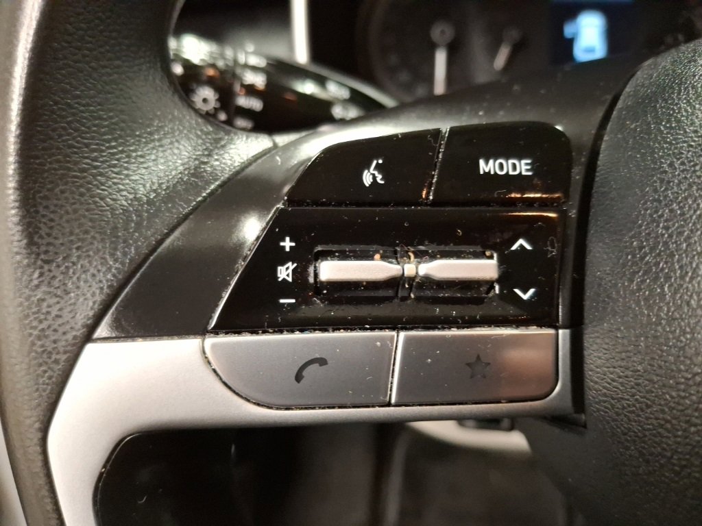 Used 2023 Hyundai Tucson SE image 18