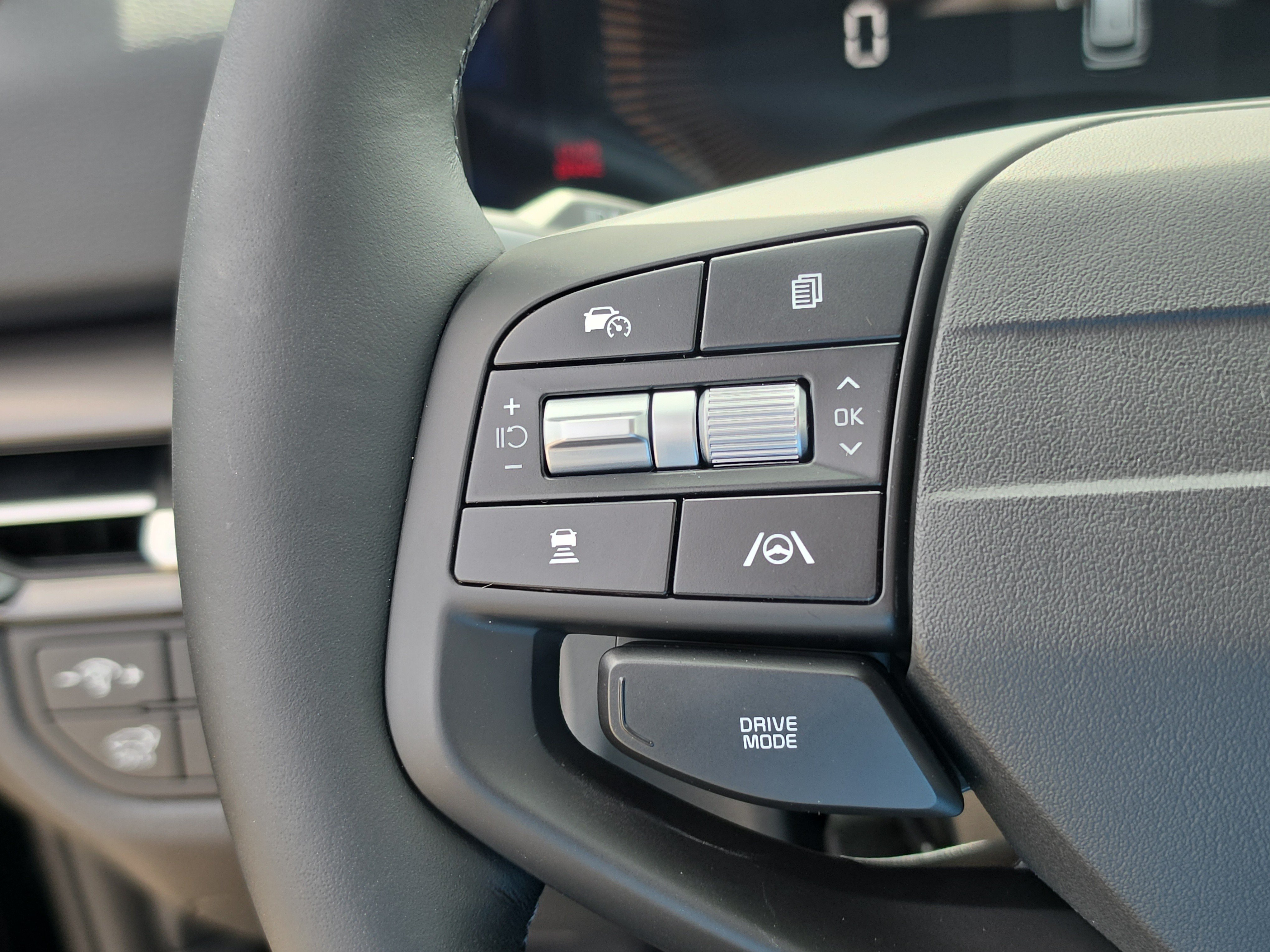 New 2027 Kia Sportage EX FWD image 30