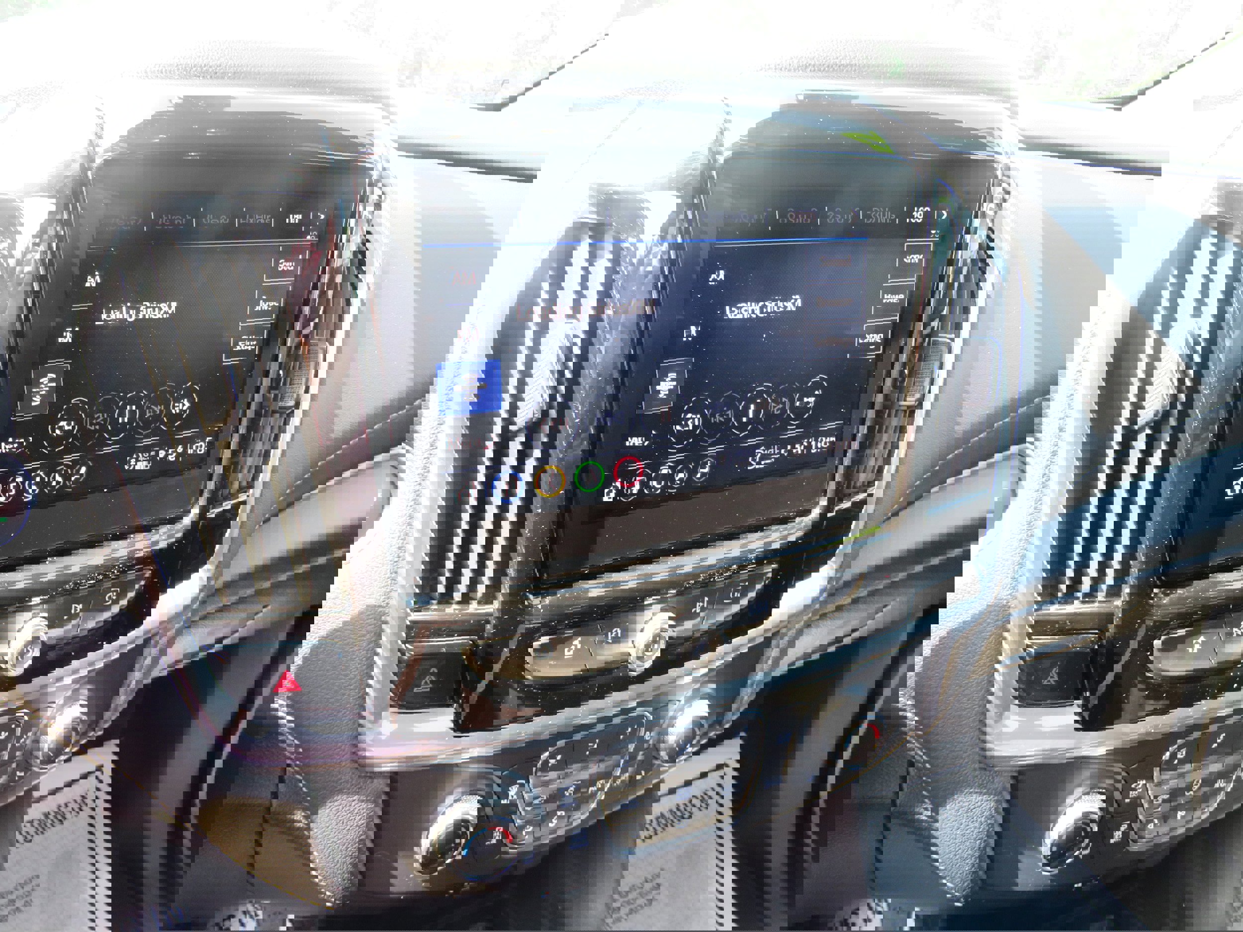 Used 2022 Chevrolet Traverse LT w/ LT Premium Package image 16