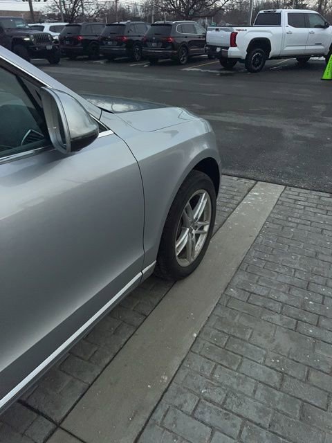 Used 2016 Audi Q5 2.0T Premium Plus w/ Technology Package image 29