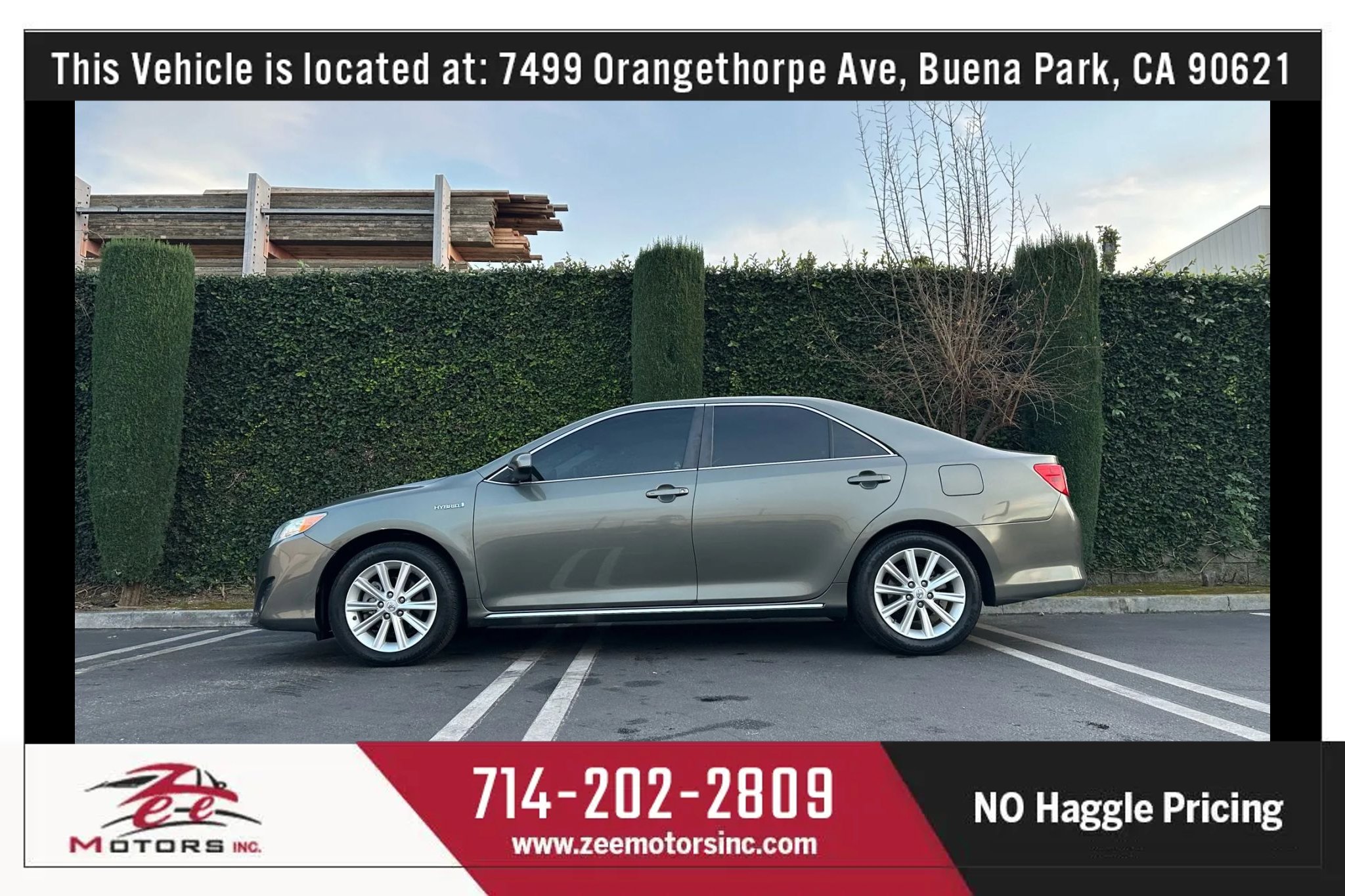 Used 2014 Toyota Camry XLE w/ Convenience Package image 11