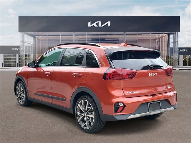 Certified 2022 Kia Niro Touring Special Edition image 4
