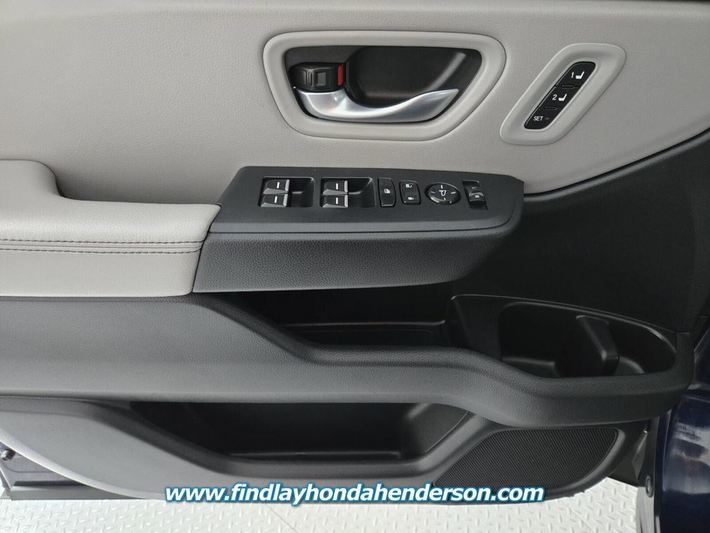 Certified 2025 Honda Pilot Touring image 25