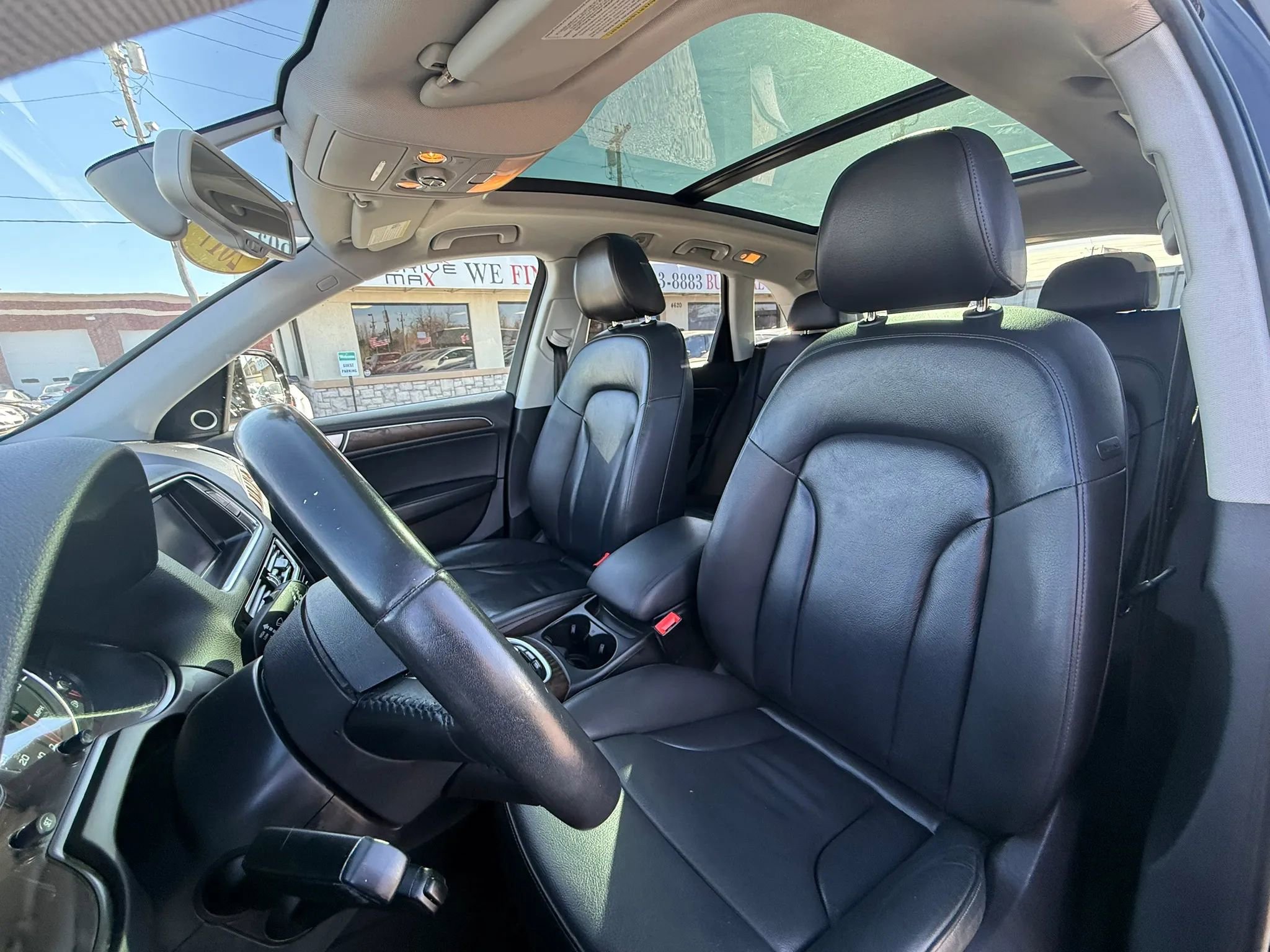 Used 2017 Audi Q5 2.0T Premium Plus w/ Technology Package image 39