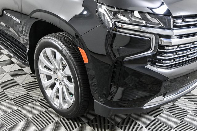 Used 2023 Chevrolet Suburban Premier image 40