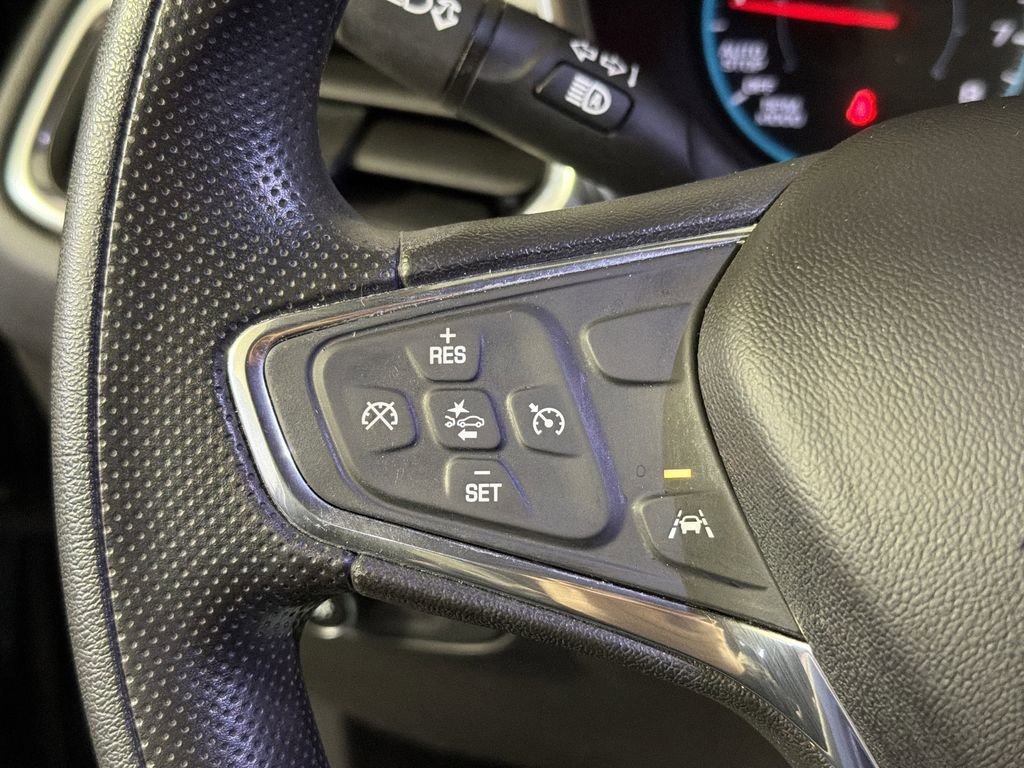 Used 2020 Chevrolet Equinox LS image 14