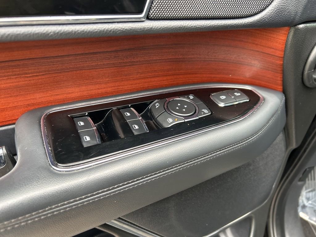 Used 2024 Lincoln Navigator L Premiere image 18