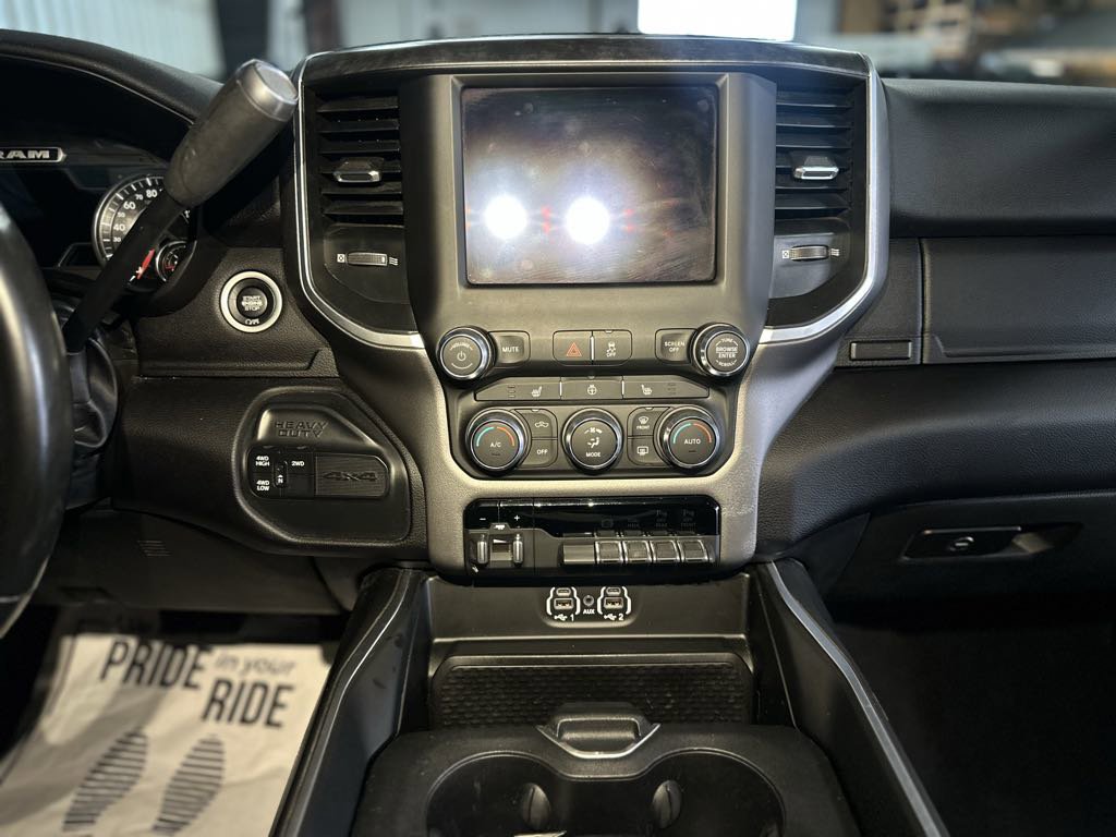 Used 2022 RAM 2500 Big Horn w/ Level C Equiment Group AWD/4WD image 21