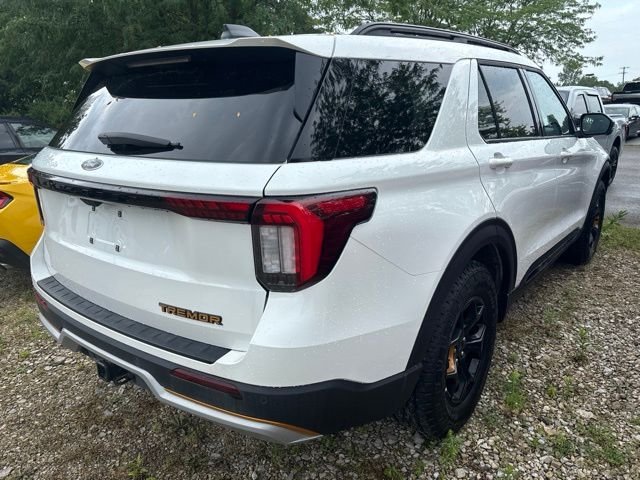 Used 2026 Ford Explorer Tremor w/ Tremor Convenience Package AWD/4WD image 4