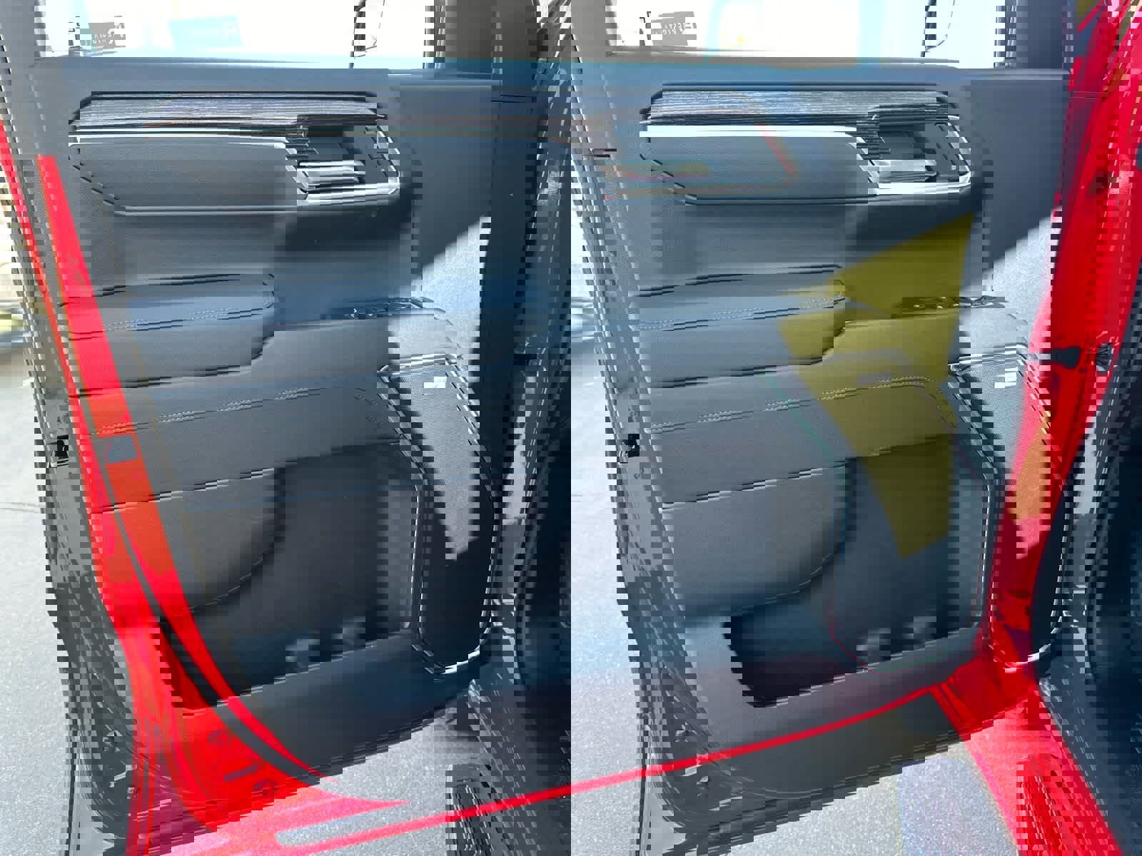 New 2025 GMC Sierra 1500 Elevation w/ Preferred Package image 23