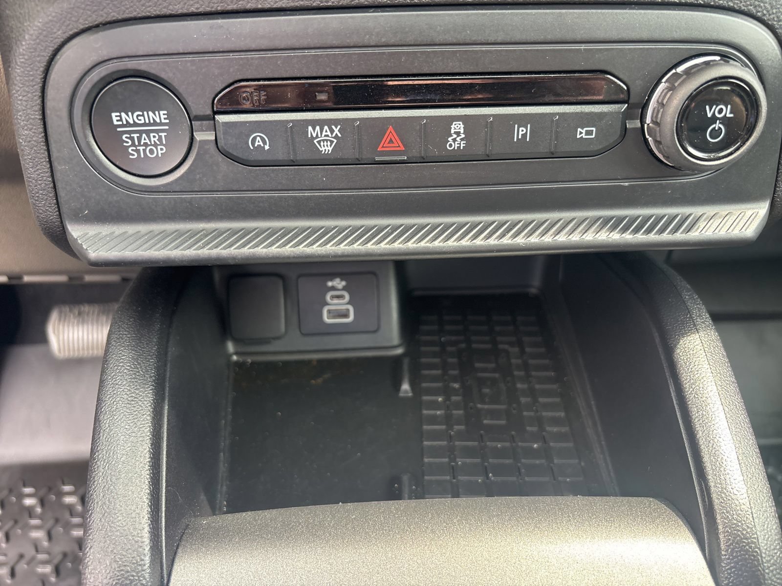 Used 2025 Ford Bronco Sport Outer Banks w/ Outer Banks Tech Package+ AWD/4WD image 33