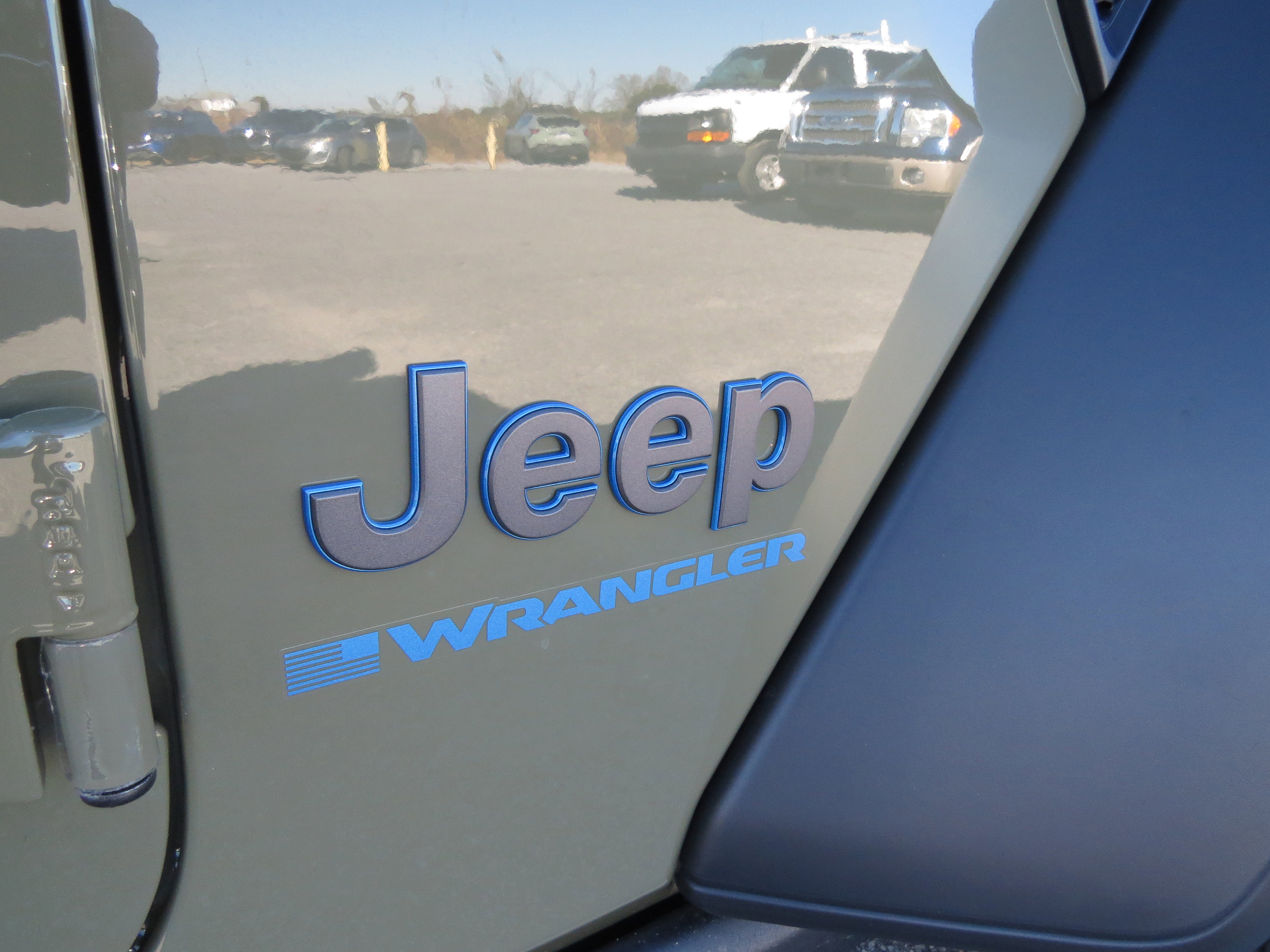 Used 2025 Jeep Wrangler Unlimited Sport S 4xe w/ Convenience Group image 10