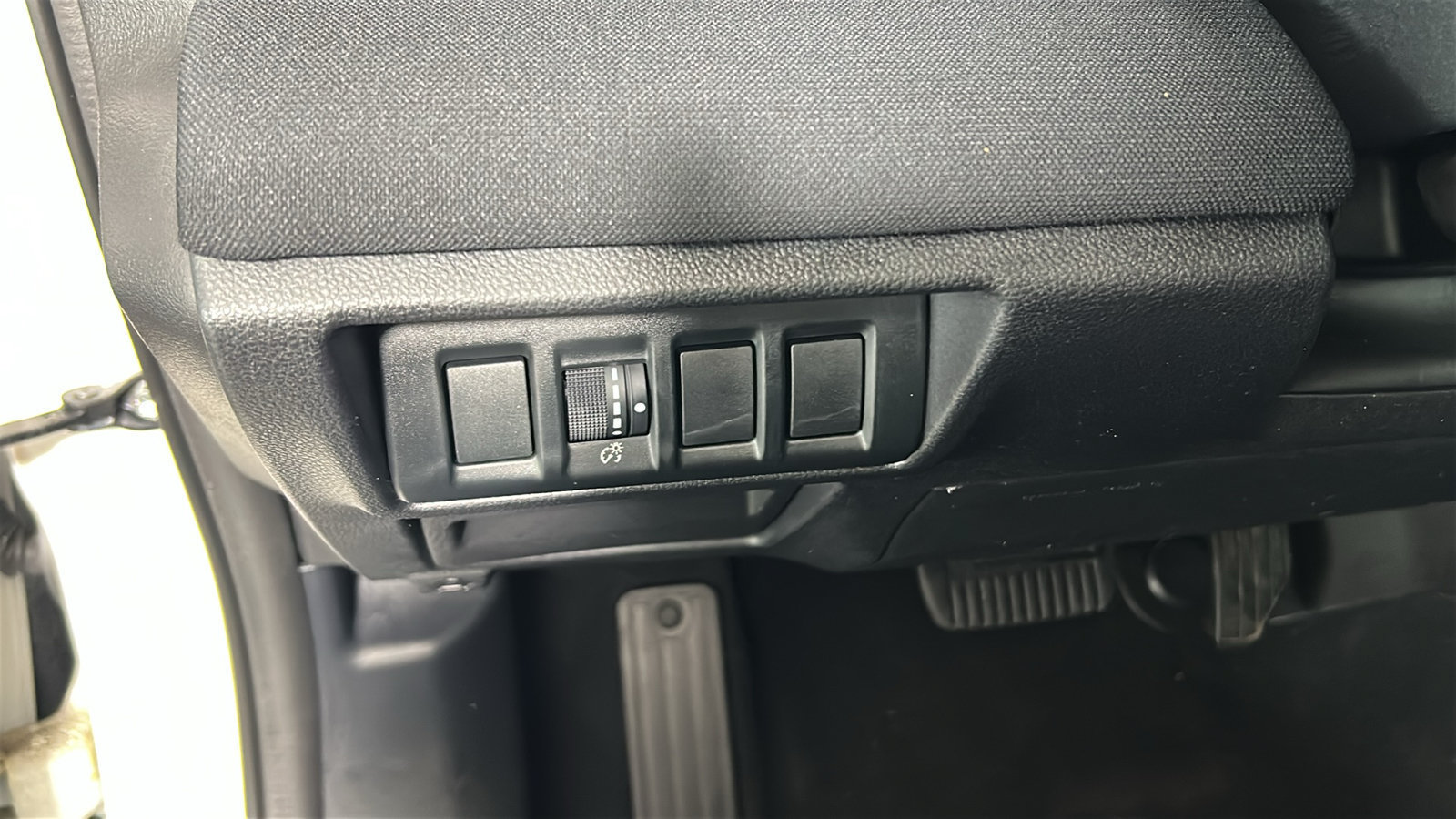 Used 2024 Subaru Outback AWD/4WD image 24