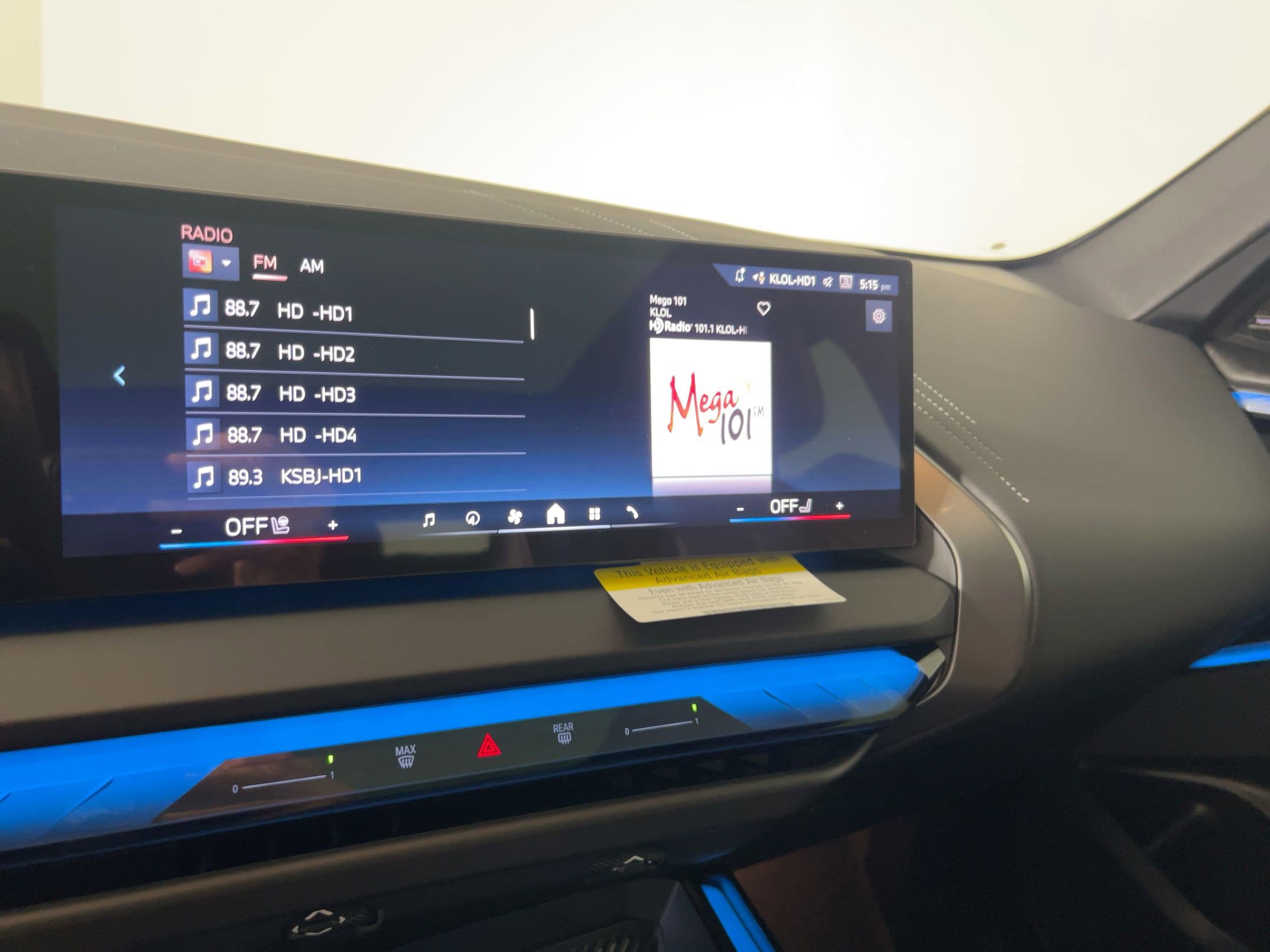 Used 2026 BMW X3 xDrive30 w/ Premium Package image 21