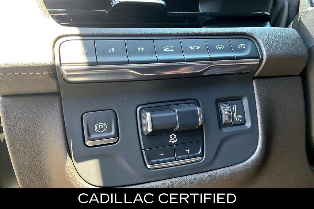 Certified 2023 Cadillac Escalade Sport w/ Touring Package AWD/4WD image 33
