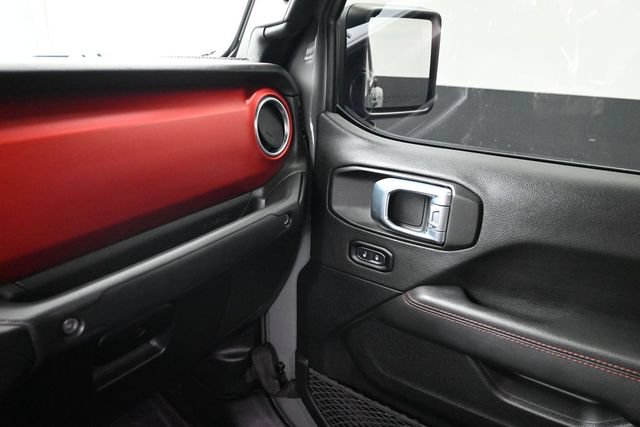 Used 2021 Jeep Gladiator Rubicon AWD/4WD image 9