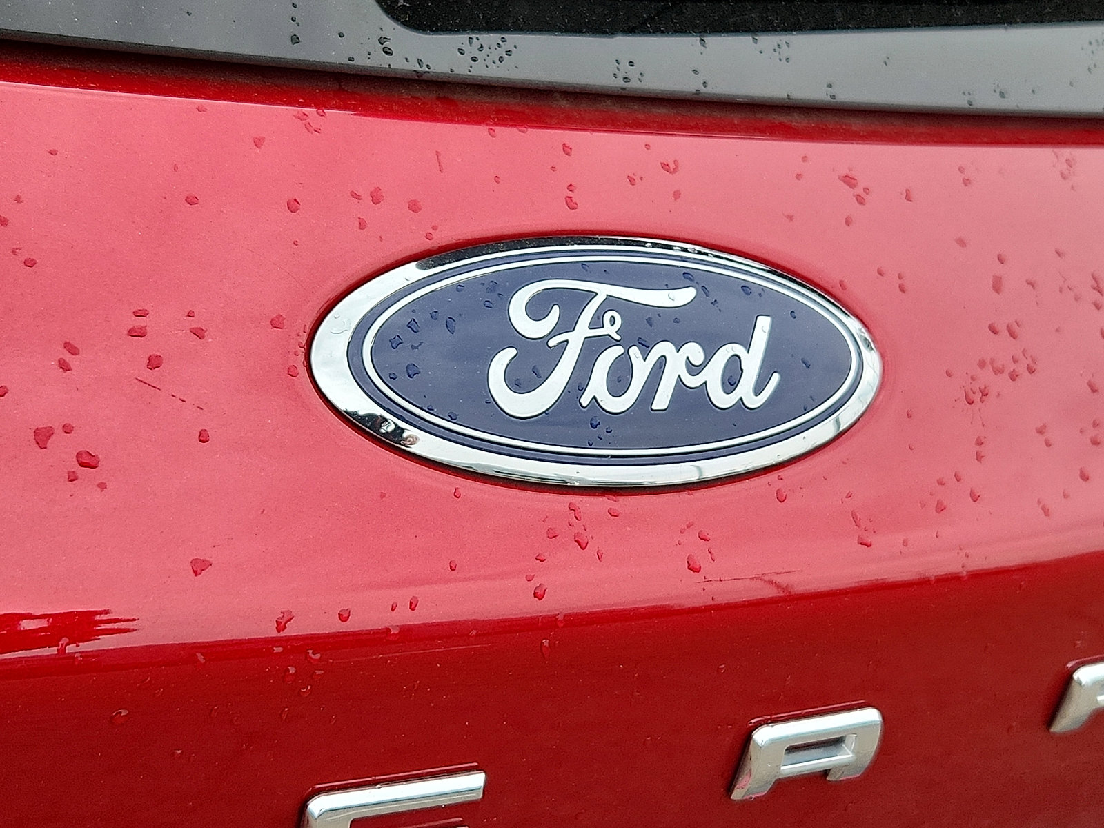 Used 2023 Ford Escape ST-Line Elite w/ Premium Technology Package AWD/4WD image 30