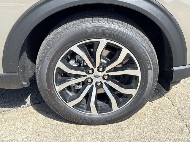 New 2026 Ford Explorer ST-Line AWD/4WD image 9