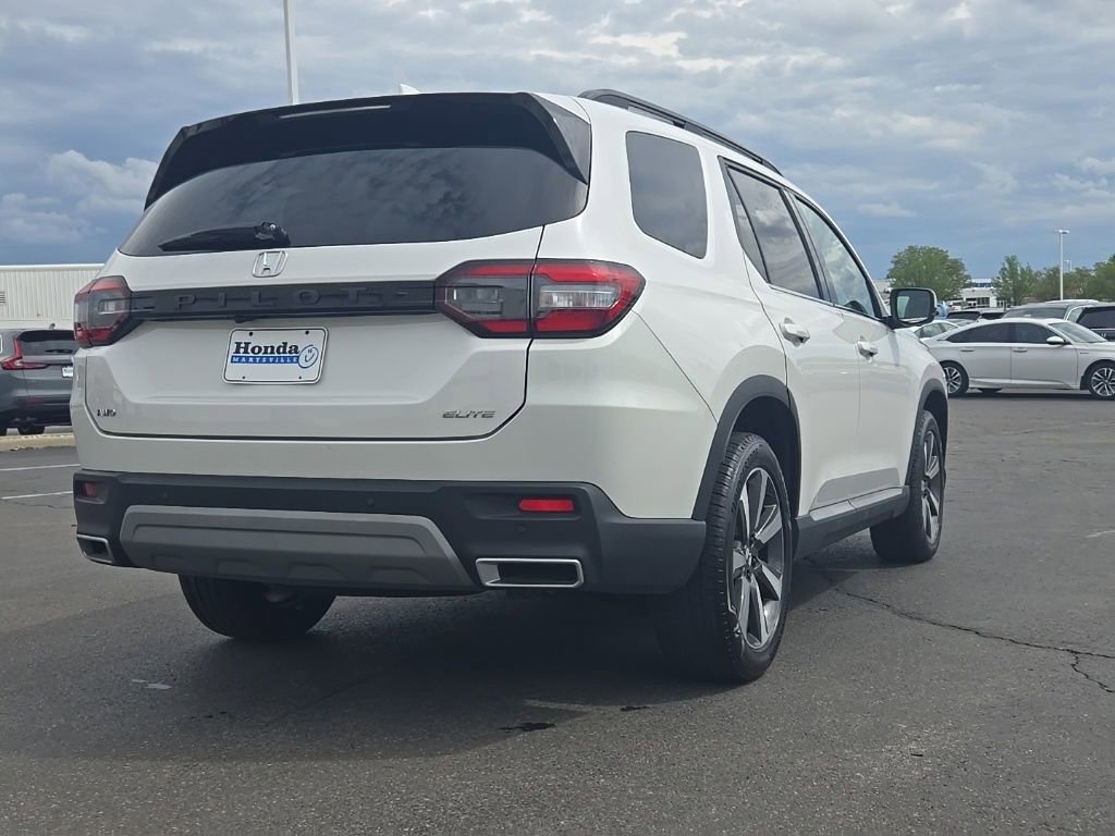 Certified 2024 Honda Pilot Elite image 9