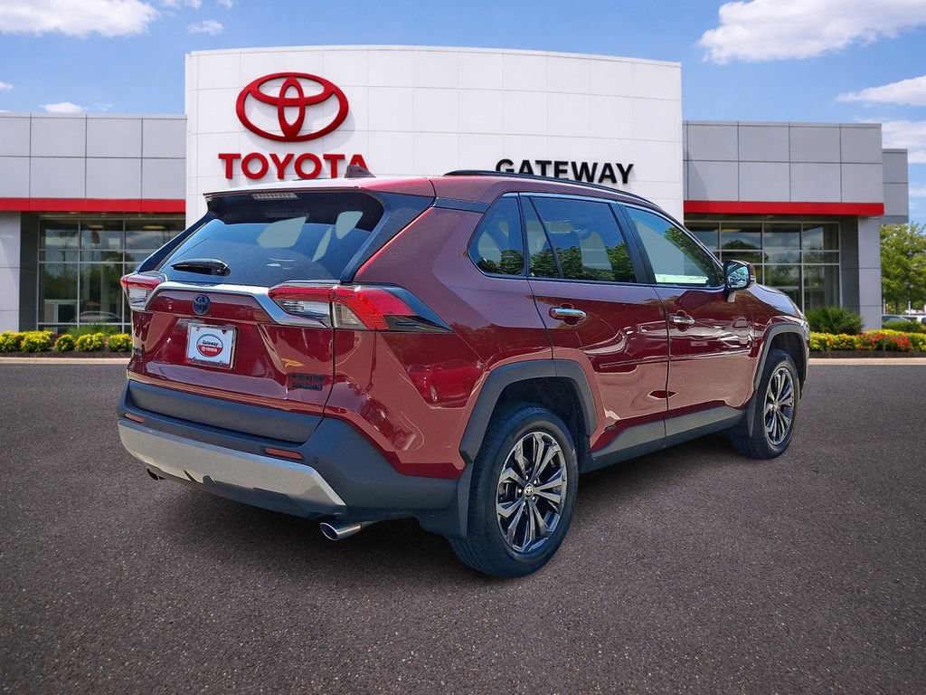 Used 2024 Toyota RAV4 Limited w/ Advanced Technology Package AWD/4WD image 5