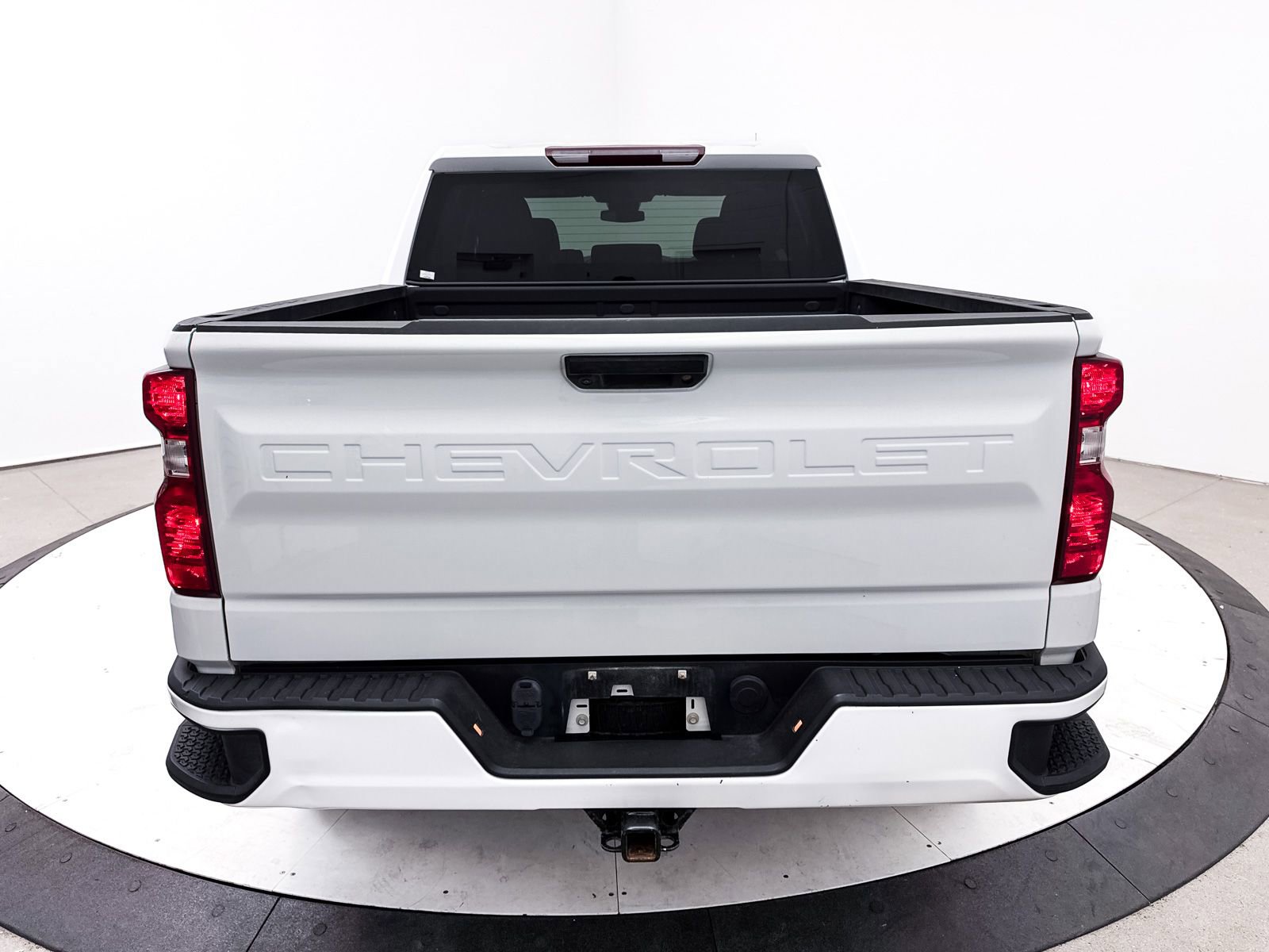 Used 2022 Chevrolet Silverado 1500 Custom image 13