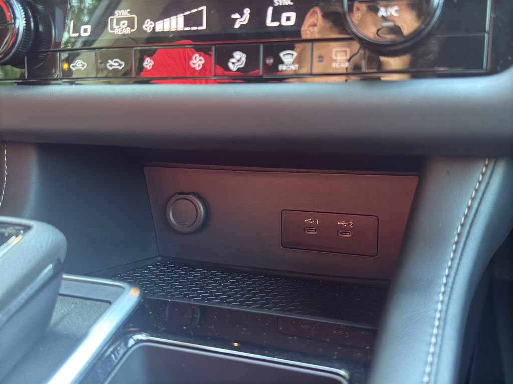 Used 2026 Nissan Pathfinder SV FWD image 25