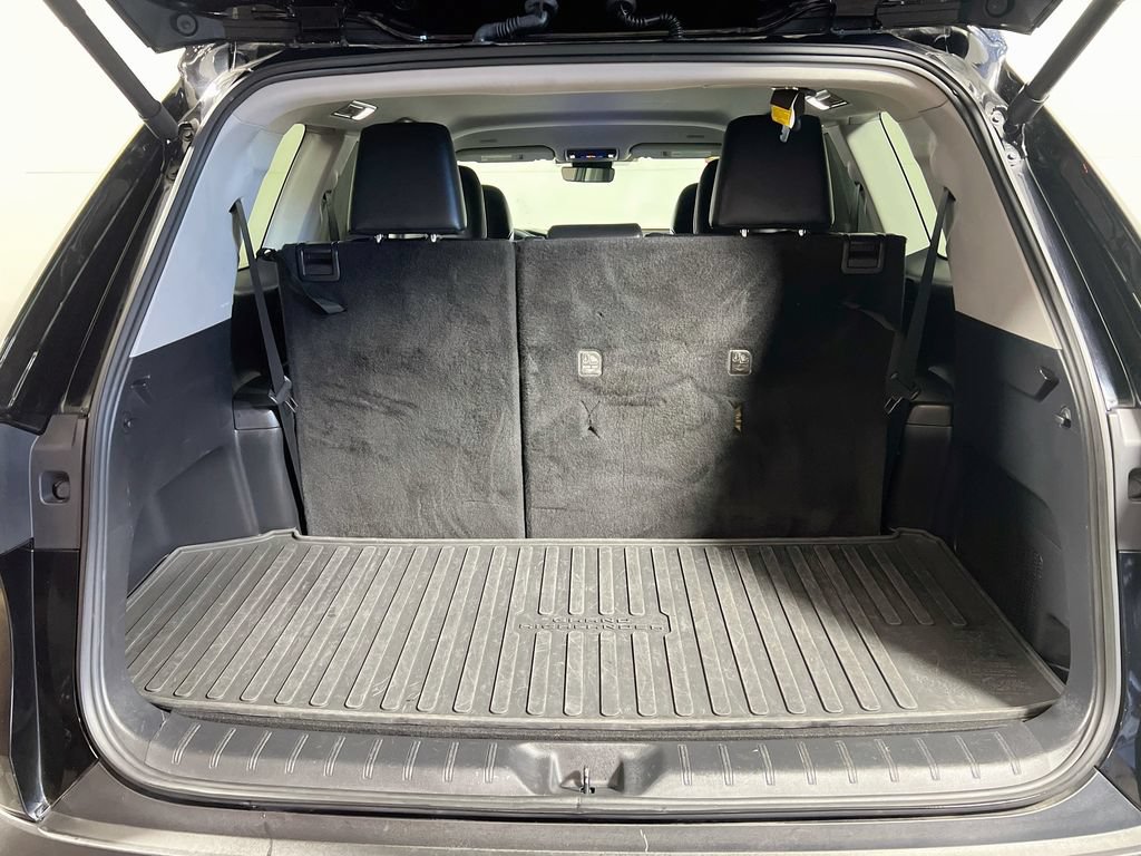 Certified 2024 Toyota Grand Highlander AWD image 22