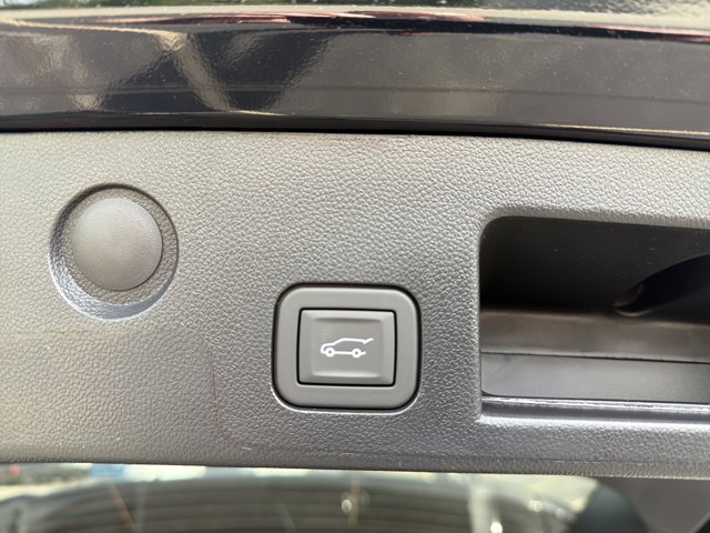 New 2026 Chevrolet Equinox RS w/ Convenience Package III AWD/4WD image 35