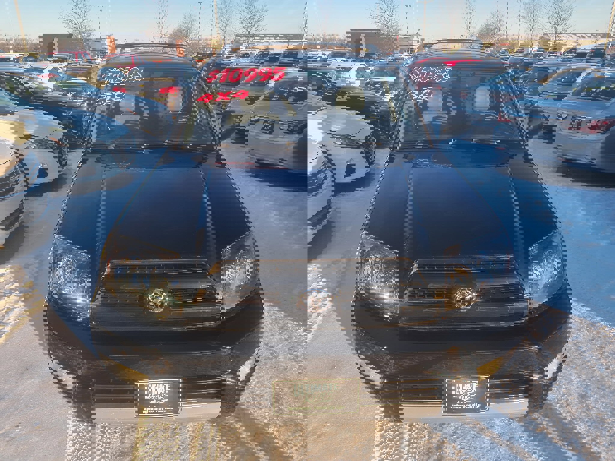 Used 2003 Toyota 4Runner Limited AWD/4WD image 2