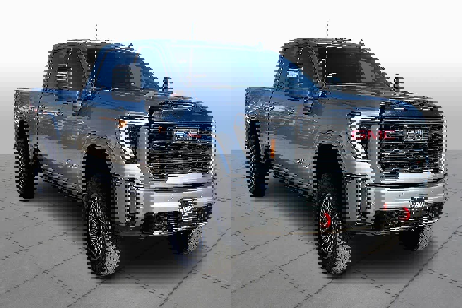 Used 2024 GMC Sierra 2500 AT4 w/ AT4 Premium Plus Package image 2