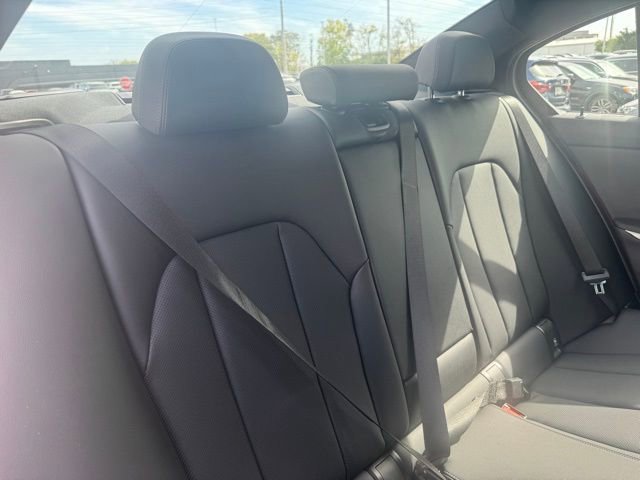 Certified 2025 BMW 330i xDrive Sedan w/ M Sport Package image 28