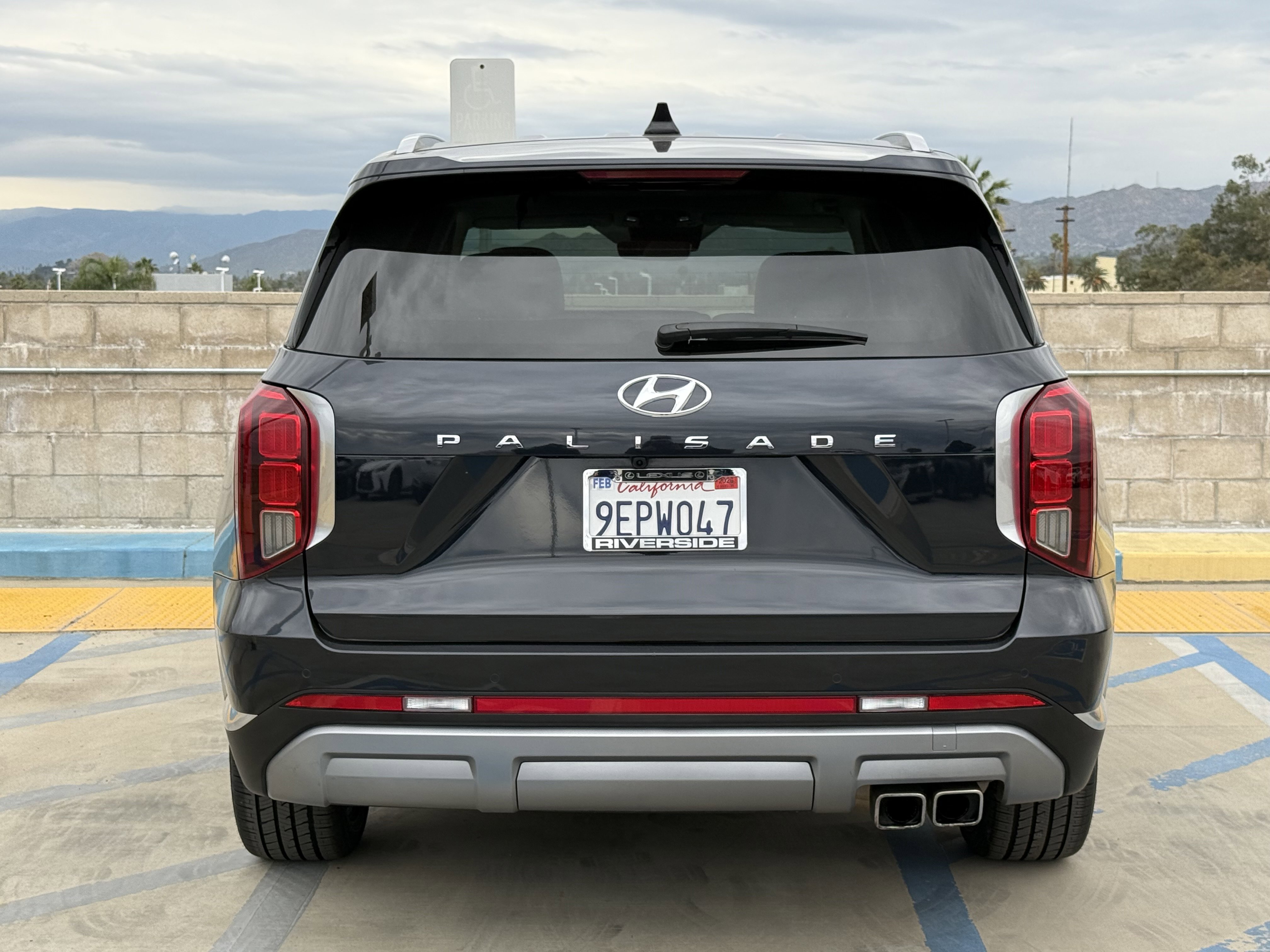 Used 2023 Hyundai Palisade Limited image 10