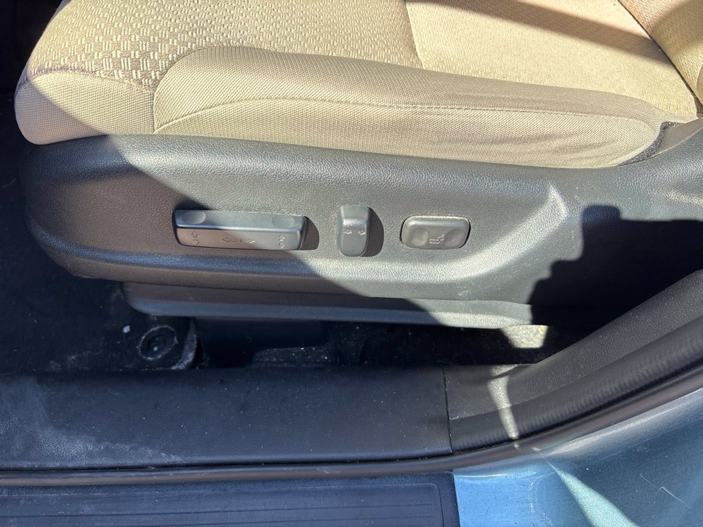Used 2016 Honda CR-V EX image 18