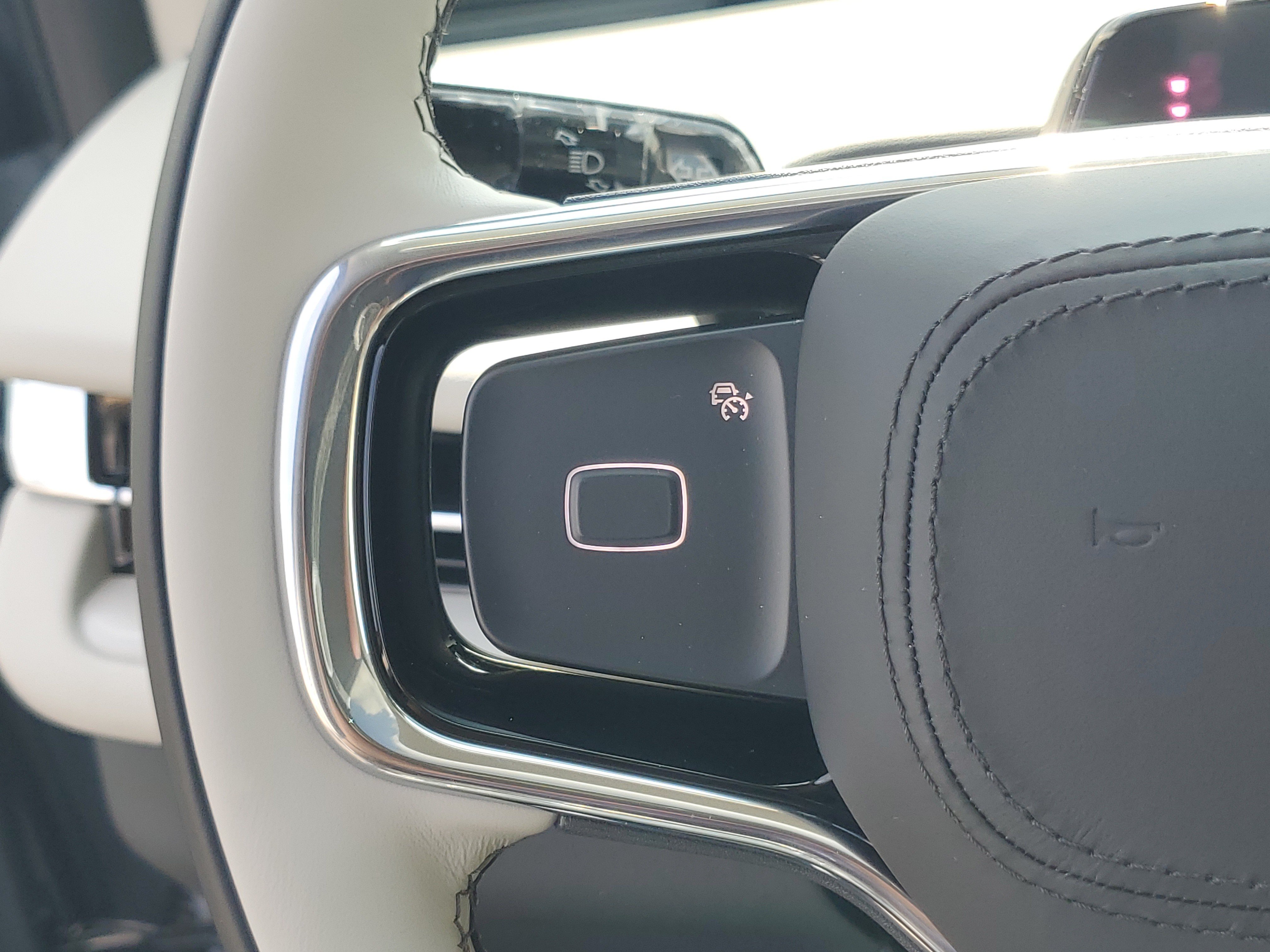 New 2026 Lincoln Navigator Reserve w/ Jet Appearance Package AWD/4WD image 16