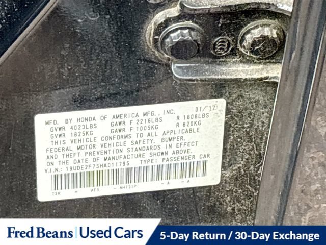 Used 2017 Acura ILX FWD image 39