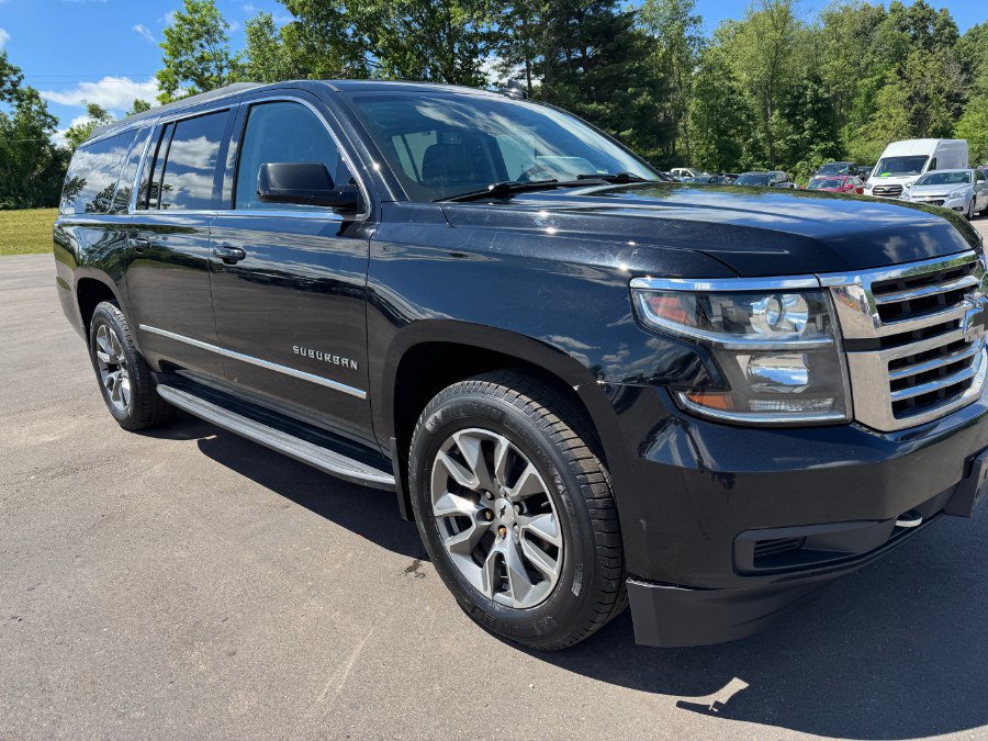 Used 2019 Chevrolet Suburban LS w/ Max Trailering Package AWD/4WD image 12