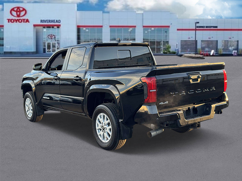Used 2024 Toyota Tacoma SR5 image 4
