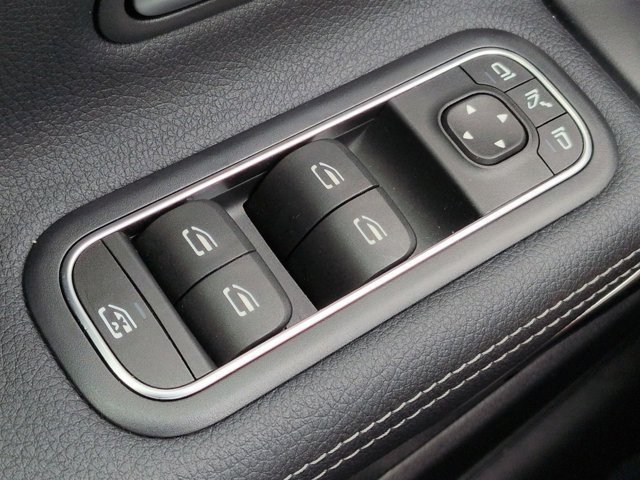 Certified 2022 Mercedes-Benz A 220 image 23