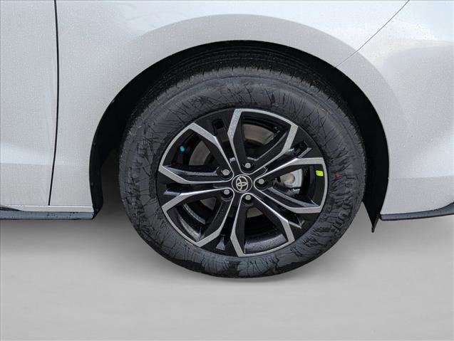 New 2026 Toyota Sienna Platinum image 5