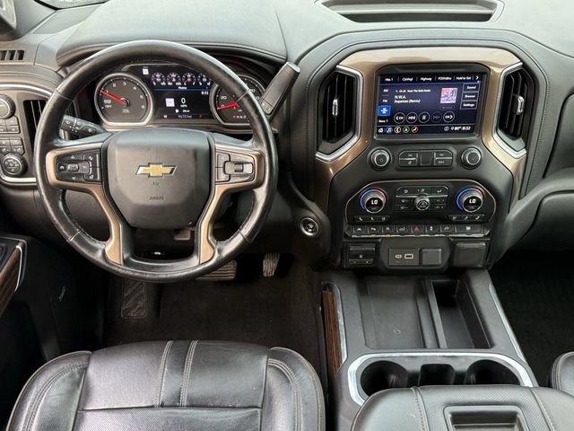 Used 2020 Chevrolet Silverado 1500 High Country w/ Technology Package AWD/4WD image 11