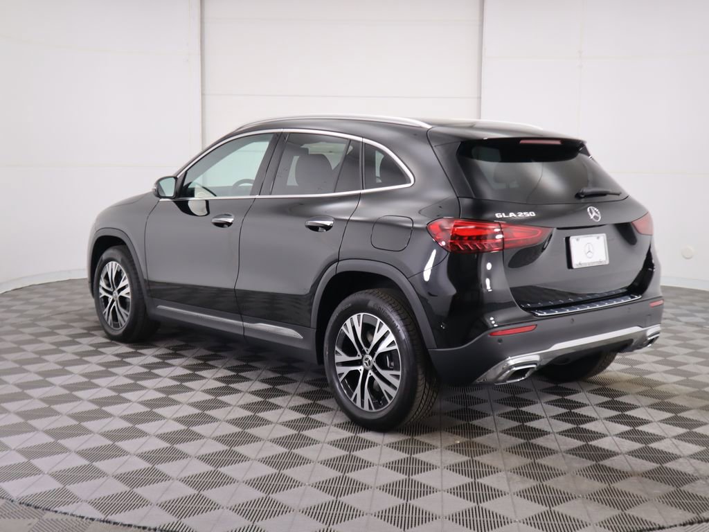 Certified 2025 Mercedes-Benz GLA 250 image 7