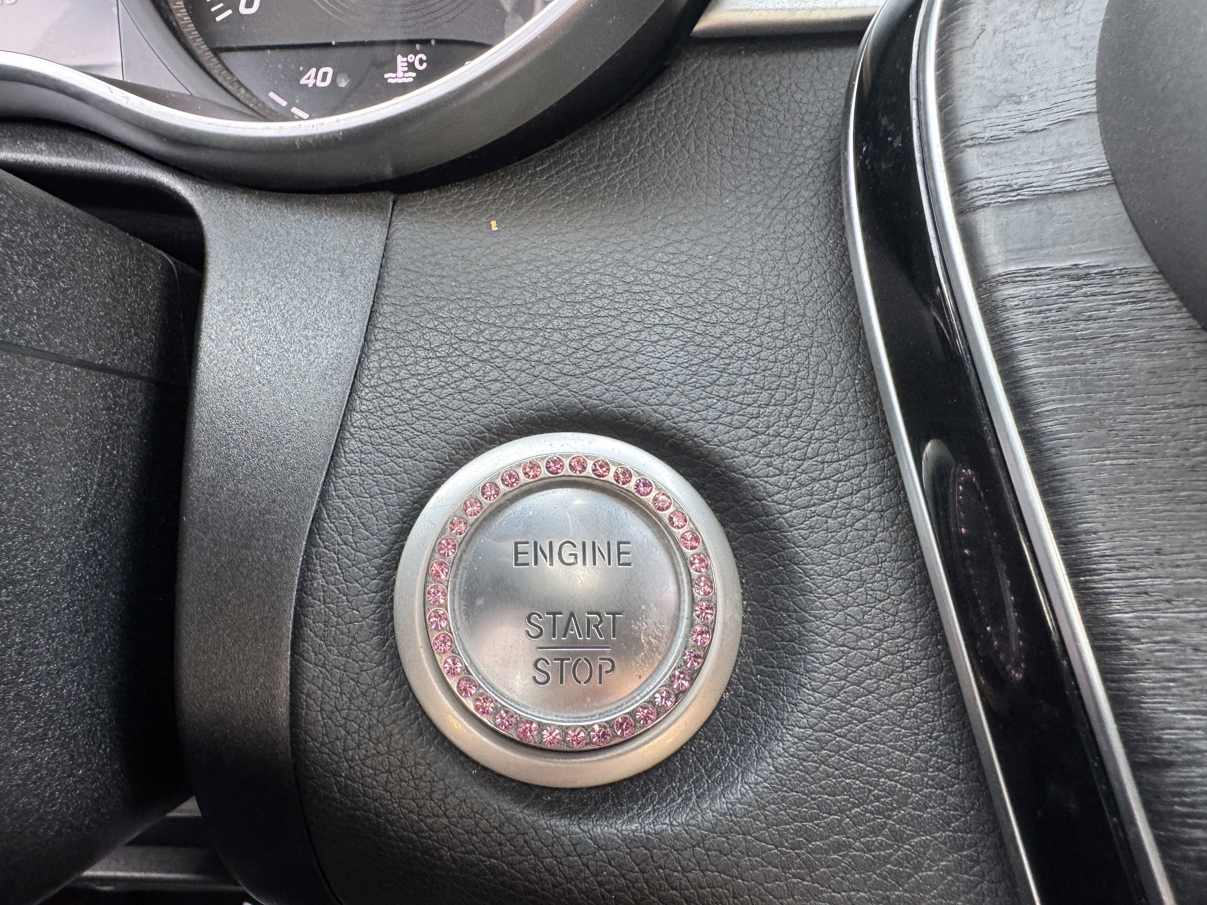 Used 2016 Mercedes-Benz C 300 4MATIC Sedan image 30