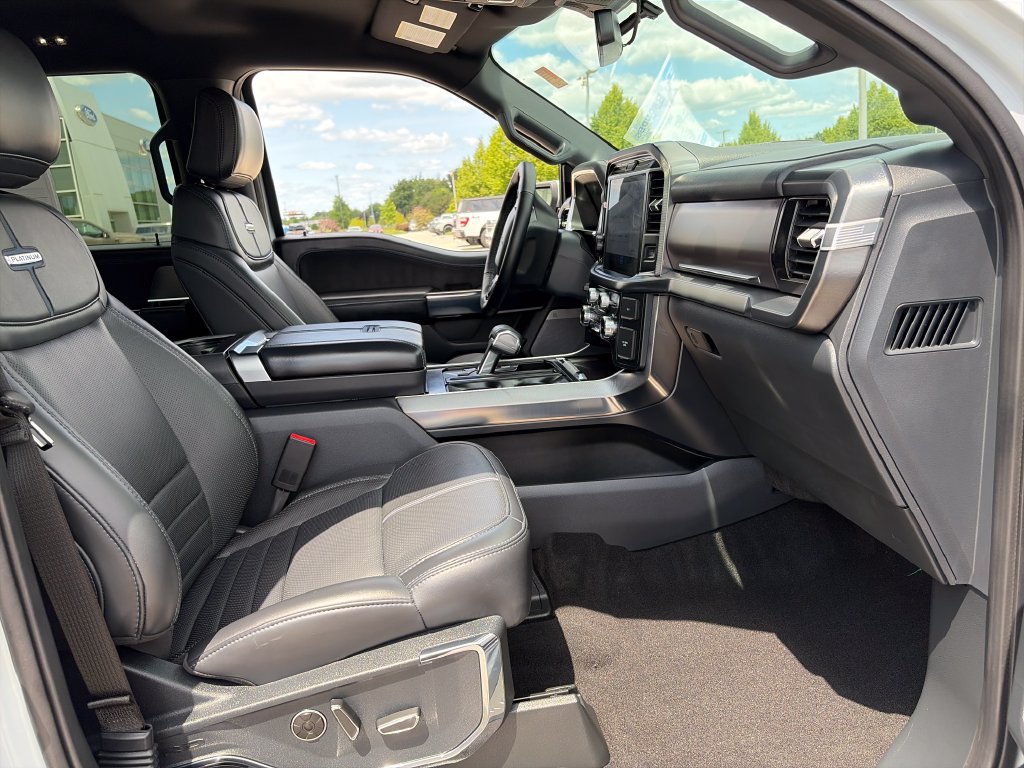 Used 2025 Ford F150 Platinum AWD/4WD image 12