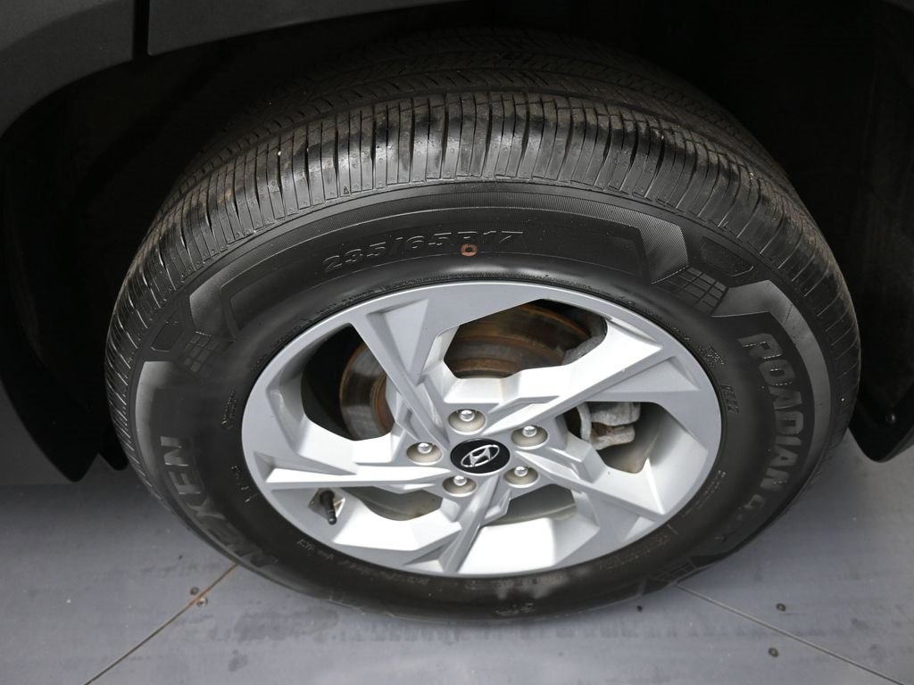 Used 2022 Hyundai Tucson SEL w/ Cargo Package image 15