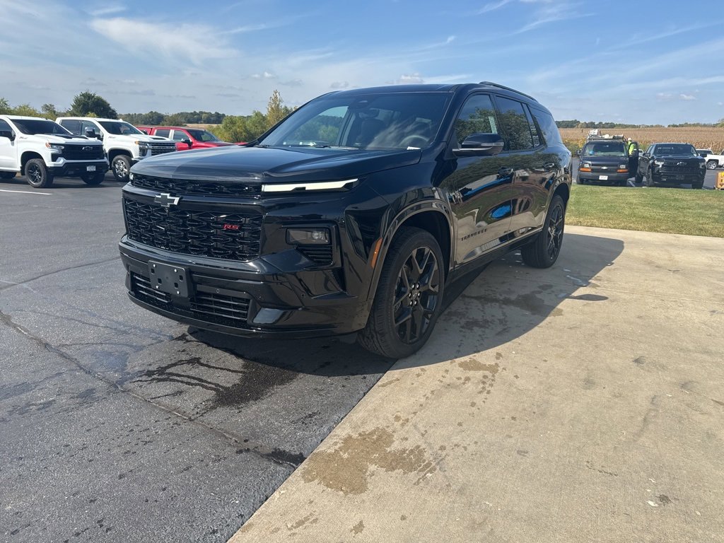 New 2026 Chevrolet Traverse RS image 3