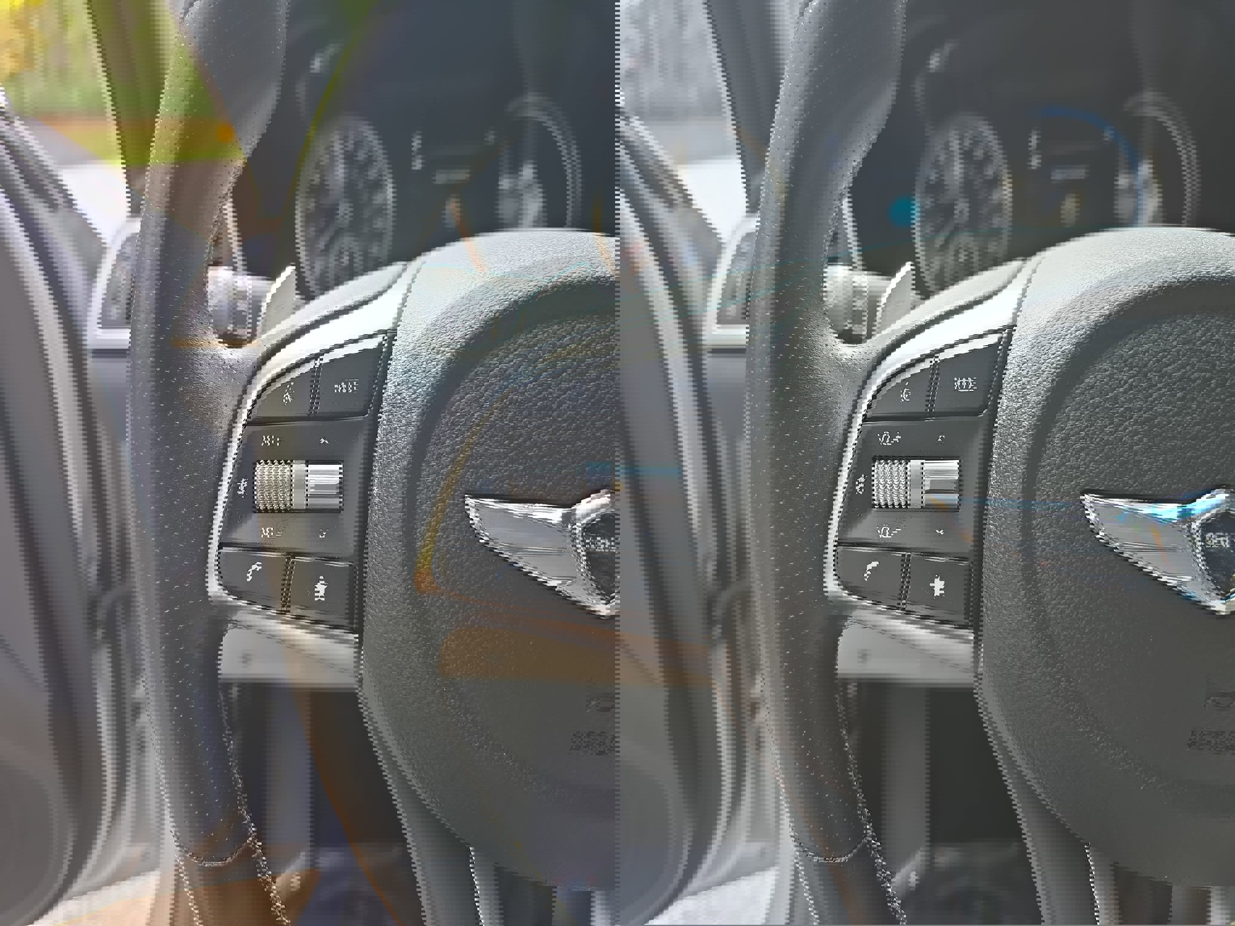 Used 2022 Genesis G70 2.0T w/ Prestige Package image 16