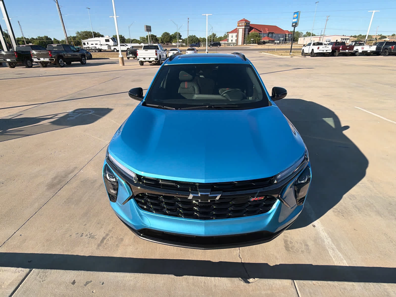 Used 2026 Chevrolet Trax RS w/ Sunroof Package FWD image 6