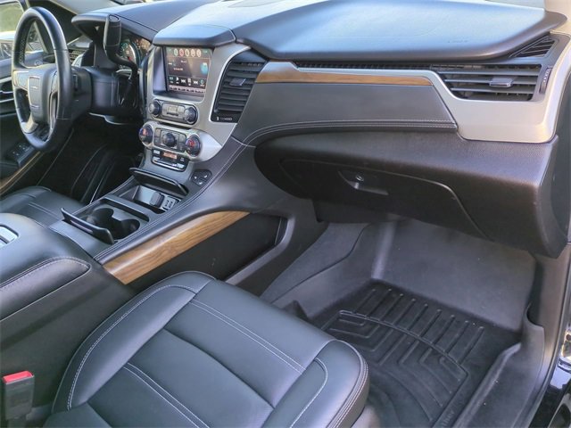 Used 2019 GMC Yukon XL Denali w/ Denali Ultimate Package image 30