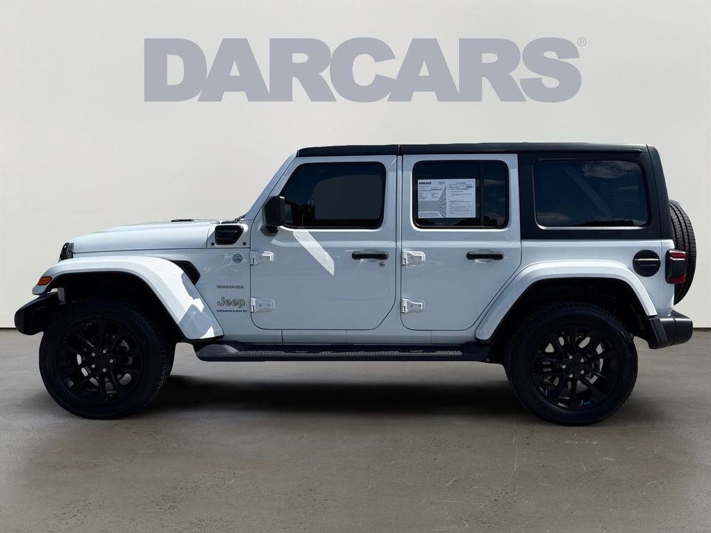 Used 2023 Jeep Wrangler Unlimited Sahara w/ Cold Weather Group AWD/4WD image 4