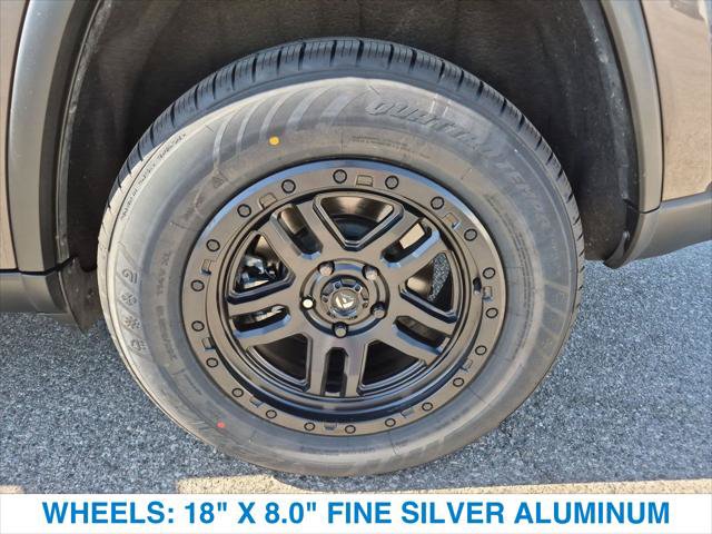Used 2021 Jeep Grand Cherokee Laredo AWD/4WD image 11